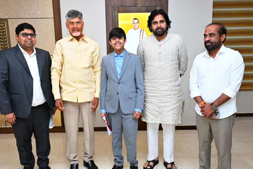 Chandrababu: గుండె జబ్బులు నిర్ధారించే యాప్‌ను రూపొందించిన బాలుడు : చంద్రబాబు అభినందన