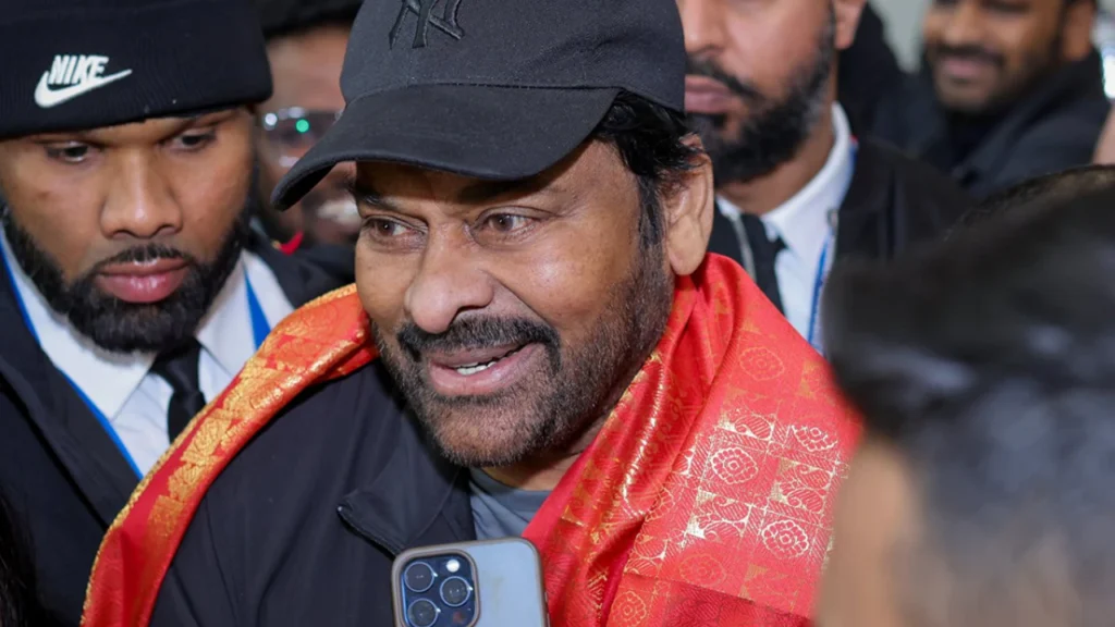 Chiranjeevi : యూకేలో అభిమానులతో చిరంజీవి సమావేశం