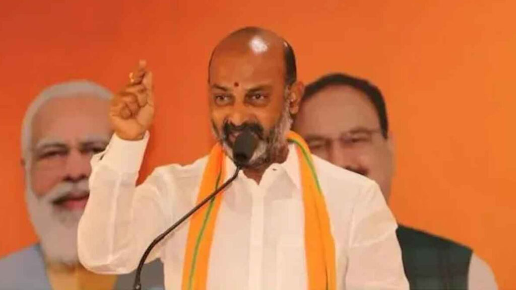 Bandi Sanjay : రేషన్ బియ్యం పంపిణీ.. కాంగ్రెస్‌కు బండి సంజయ్ సవాల్