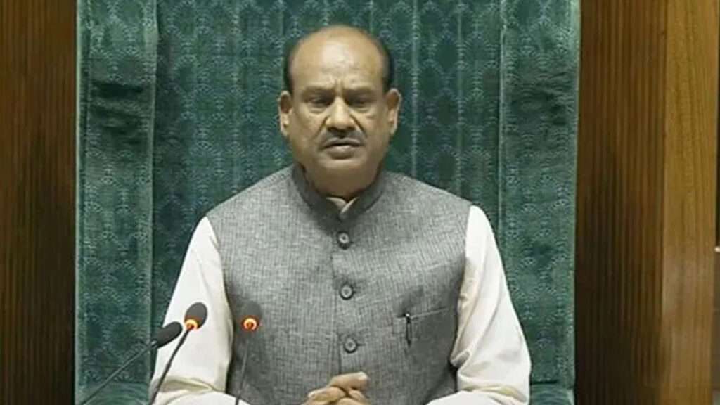 Om Birla : నినాదాలు రాసి ఉన్న టీషర్టులు ధరించి సభకు రావొద్దు: స్పీకర్‌