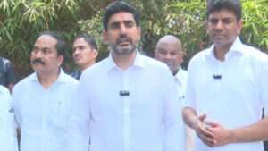 నేను పాల వ్యాపారిని.. అది మనందరీ బాధ్యత : లోకేశ్