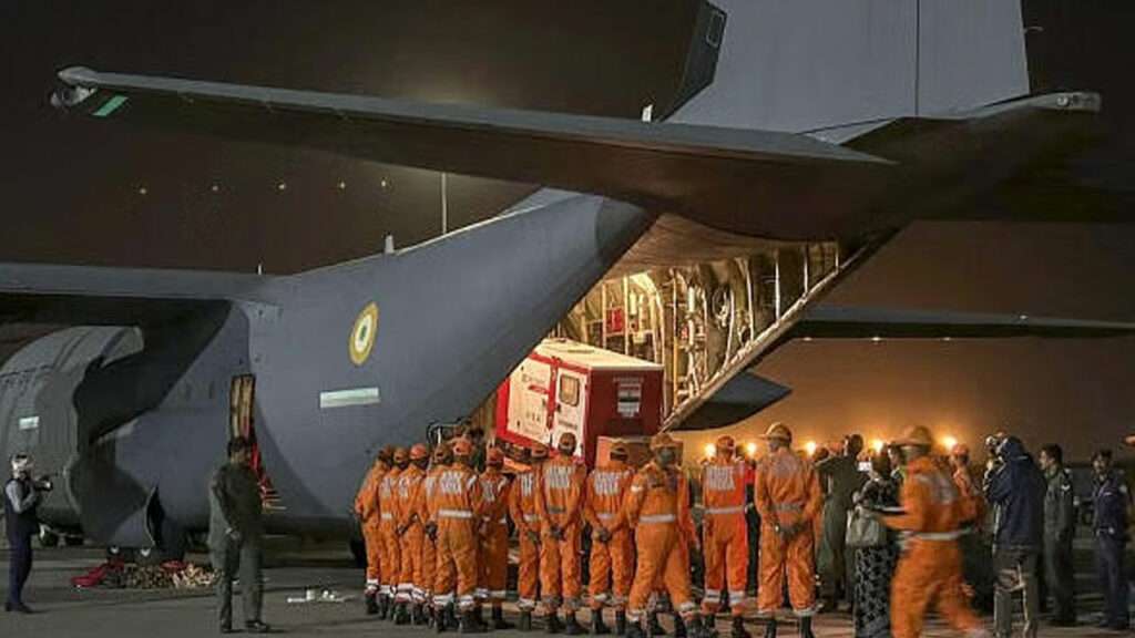 Earthquake : మయన్మార్‌కు మరోసారి భారత్ 30 టన్నుల విపత్తు సాయం