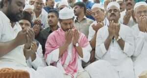 ఇఫ్తార్ విందులో పాల్గొన్న జగన్