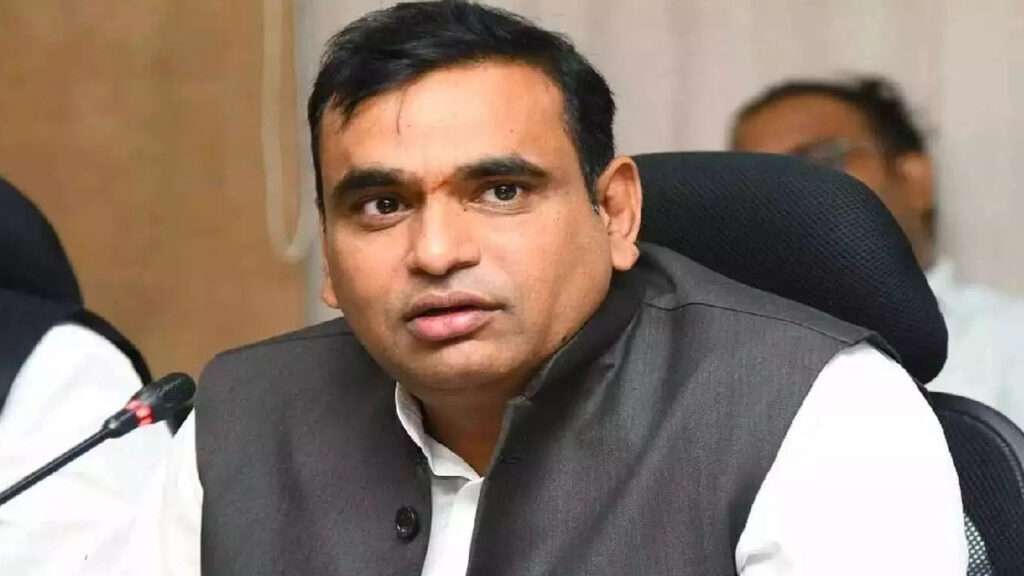 కేటీఆర్ అమరణ నిరాహార దీక్ష..ఎంపీ చామల కౌంటర్