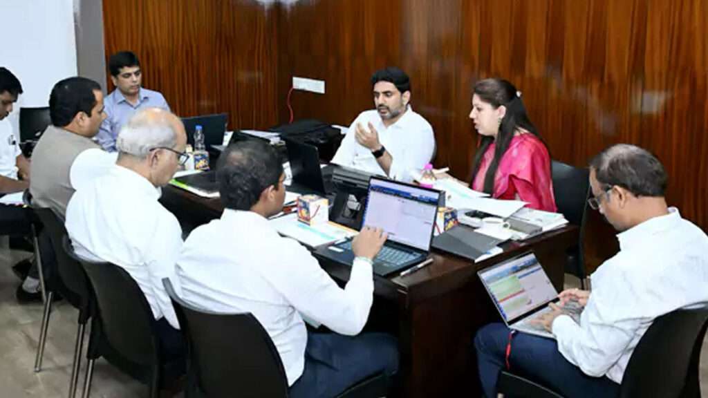 ఏపీ ఇంటర్మీడియట్‌ విద్యలో కీలక సంస్కరణలకు లోకేశ్‌ శ్రీకారం !