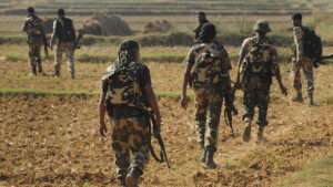 భారీ ఎన్‌కౌంటర్.. 16మంది మావోలు హతం