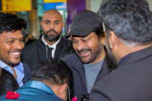 హీత్రూ విమానాశ్రయంలో ఘన స్వాగతం : చిరంజీవి