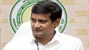 50 ఏళ్లకే పెన్షన్‌పై మంత్రి కీలక ప్రకటన