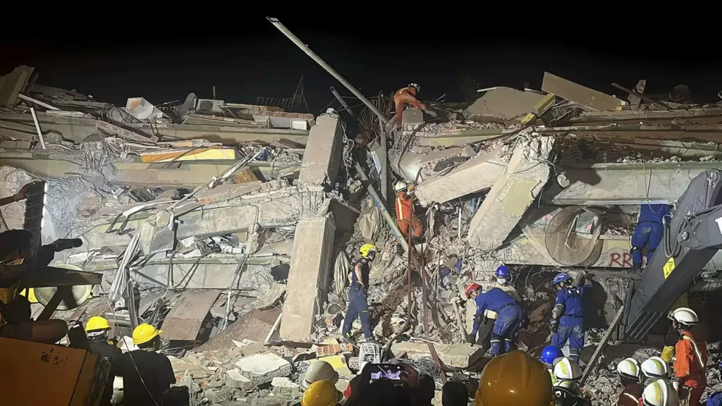 Myanmar Earthquake : ఇప్పటి వరకు 2,056కు చేరుకున్న మృతుల సంఖ్య