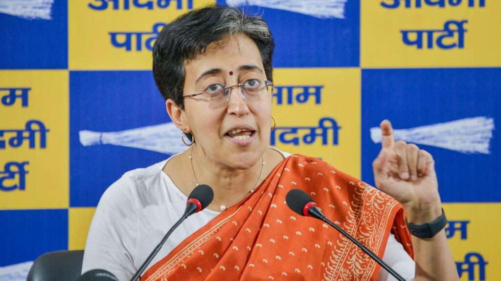 తమ పార్టీ ఒంటరిగా పోటీ : అతిశీ