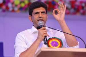 వైసీపీని వీడి టీడీపీలో చేరిన వడ్డెర నేతలు