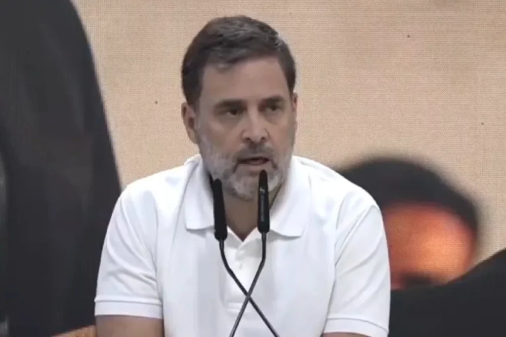 Rahul Gandhi :స్పీకర్‌ ఓం బిర్లాపై మండిపడ్డ రాహుల్‌గాంధీ