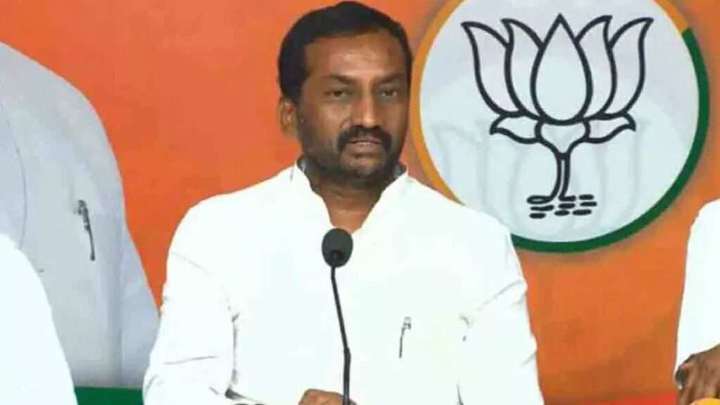Raghunandan : తెలంగాణ ప్రజాప్రతినిధుల పట్ల టీటీడీ వివక్ష తగదు: రఘునందన్ రావు