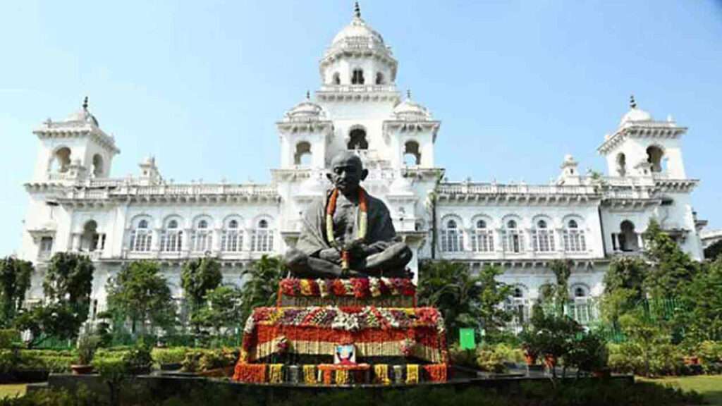 రెండో రోజు కొనసాగుతున్న తెలంగాణ అసెంబ్లీ సమావేశాలు