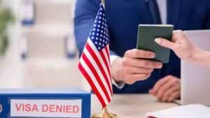 41శాతం విద్యార్థి వీసాల దరఖాస్తులను తిరస్కరించిన అమెరికా