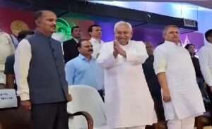 బీహార్ సీఎం నితీశ్‌కుమార్‌పై నమోదైన పిటిషన్లు