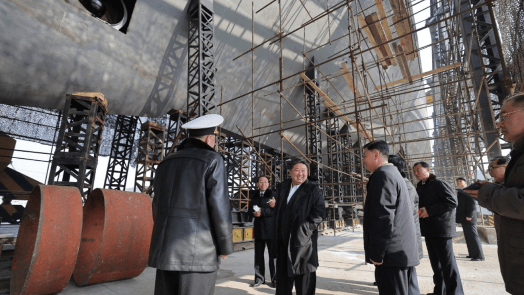 అణు జలాంతర్గామిని నిర్మిస్తున్నఉత్తర కొరియా