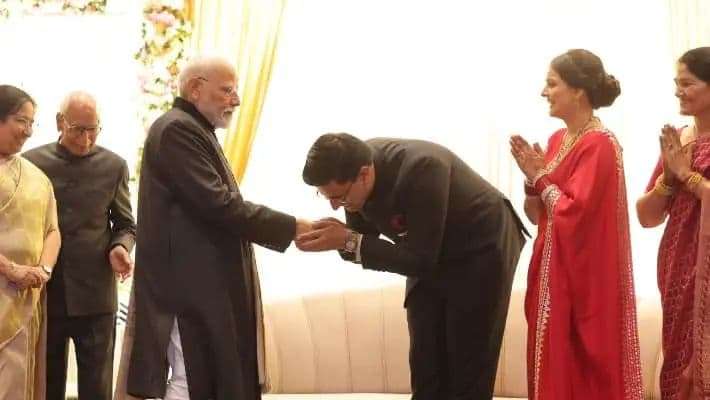 ఎవరీ సిద్ధార్థ్ యాదవ్? పెళ్ళికి స్వయంగా మోదీ వెళ్లేంత స్పెషలా