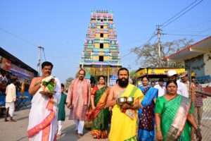 వన దుర్గా మాతను దర్శించుకున్న హైకోర్టు న్యాయమూర్తి