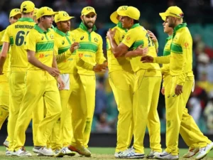 సెమీస్‌కు ముందు ఆసీస్‌ జట్టుకు ఎదురుదెబ్బ