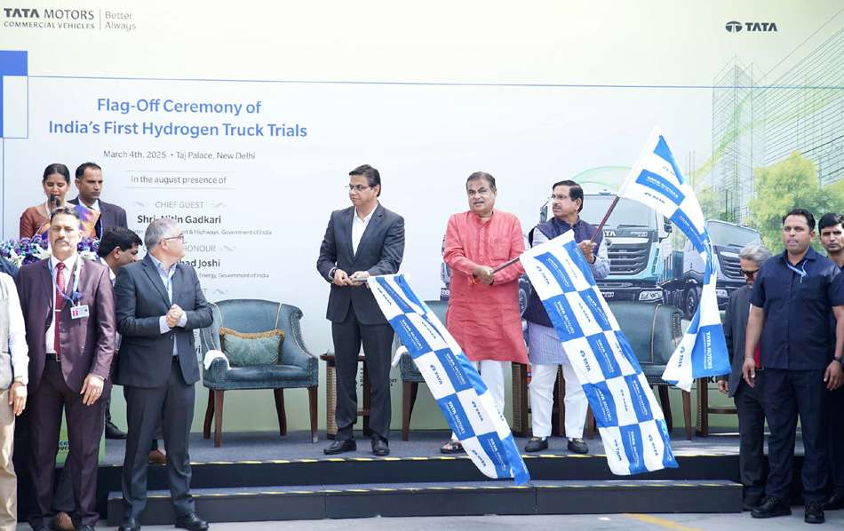 PHOTO DIVISION (PIB)