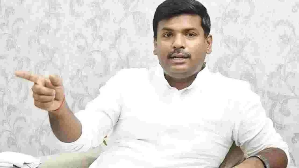 విజయసాయిరెడ్డిని ఘాటుగా విమర్శించిన అమర్ నాథ్