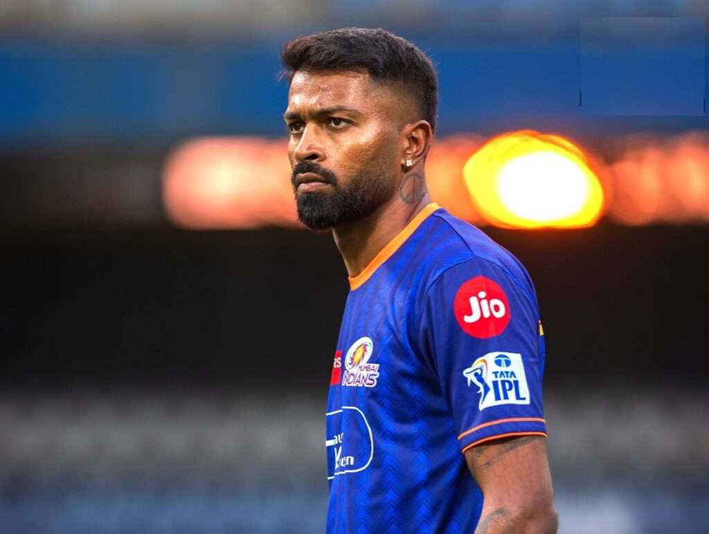 Hardik Pandya: హార్దిక్ పాండ్యాకు 12 లక్షల జరిమానా..ఎందుకంటే?