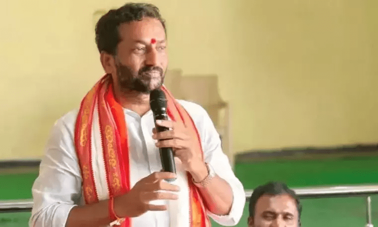 తెలంగాణ ప్రజాప్రతినిధుల పట్ల టీటీడీ వివక్ష తగదు: రఘునందన్ రావు