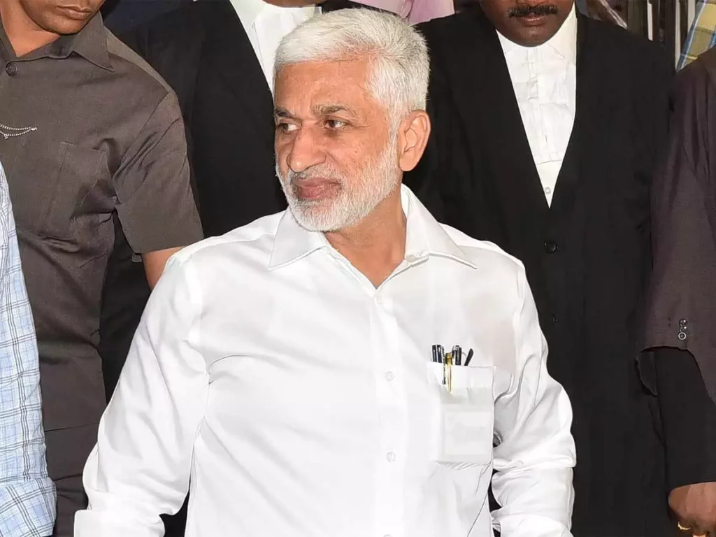 విజయసాయి రెడ్డికి సీఐడీ నోటీసులు