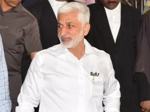 విజయసాయి రెడ్డికి సీఐడీ నోటీసులు