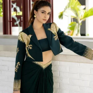 ఏంటి కీర్తి ఇలా మారిపోయింది