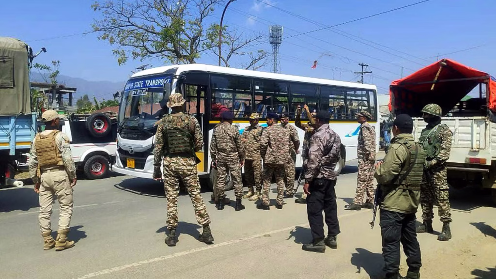 Manipur :మణిపూర్‌లో చురచంద్‌పూర్ ఘర్షణలు: తాజా పరిస్థితి