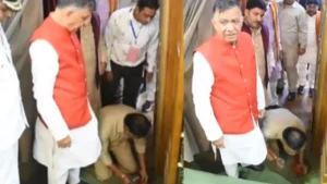 గుట్కా ఉమ్మి వేసిన ఎమ్మెల్యేపై స్పీకర్ సీరియస్..ఎక్కడంటే?