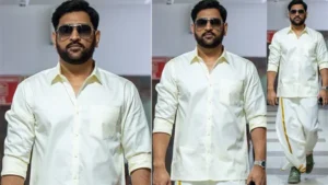 సాంప్రదాయ లుక్‌లో ధోని