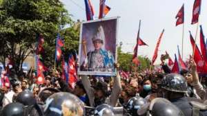 నేపాల్‌లో హింసాత్మకంగా మారిన ‘పీపుల్స్ మూవ్‌మెంట్ ‘