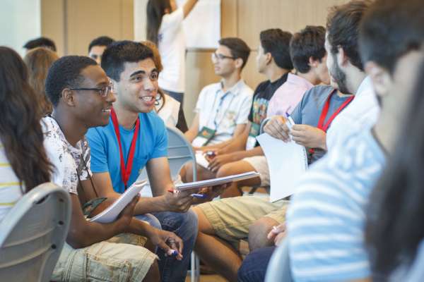 Telangana:నిరుద్యోగ యువతకు గుడ్‌న్యూస్‌ చెప్పిన తెలంగాణ ప్రభుత్వం