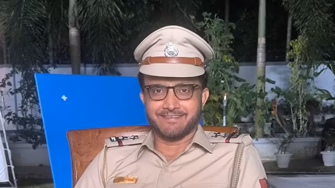 వెబ్ సిరీస్ లోకి ప్రవేశించిన క్రికెటర్ గంగూలీ