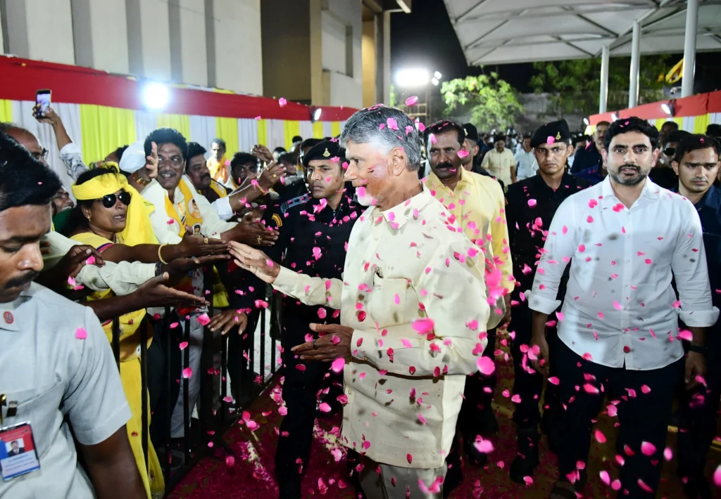 ఎమ్మెల్సీ ఎన్నికల్లో హాజరైన మంత్రి నారా లోకేశ్