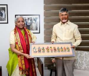 ఢిల్లీ పర్యటనకు వెళ్లిన చంద్రబాబు