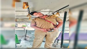 ఆ కండక్టర్ కి హయిట్ ఏ శాపం