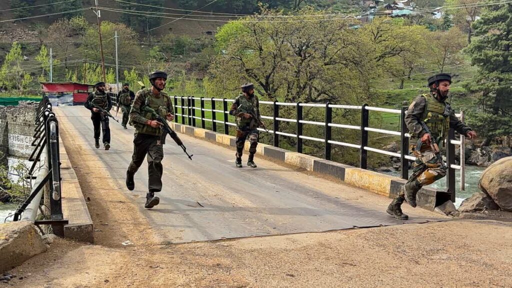 Pahalgam Attack: కాల్పులకు తెగపడ్డ ఉగ్రవాదుల గుర్తింపు