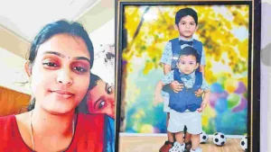 పిల్లల్ని చంపి ఆపై ఆత్మహత్య చేసుకున్న తల్లి