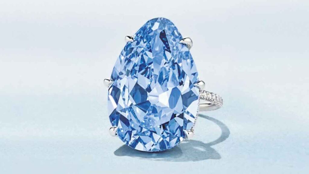 Golconda Blue Diamond: గోల్కొండ నీలి డైమండ్ తొలి సారి వేలానికి