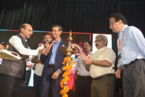 ఆంధ్ర యూనివర్సిటీ శతాబ్దోత్సవాలు వైభవంగా ప్రారంభం