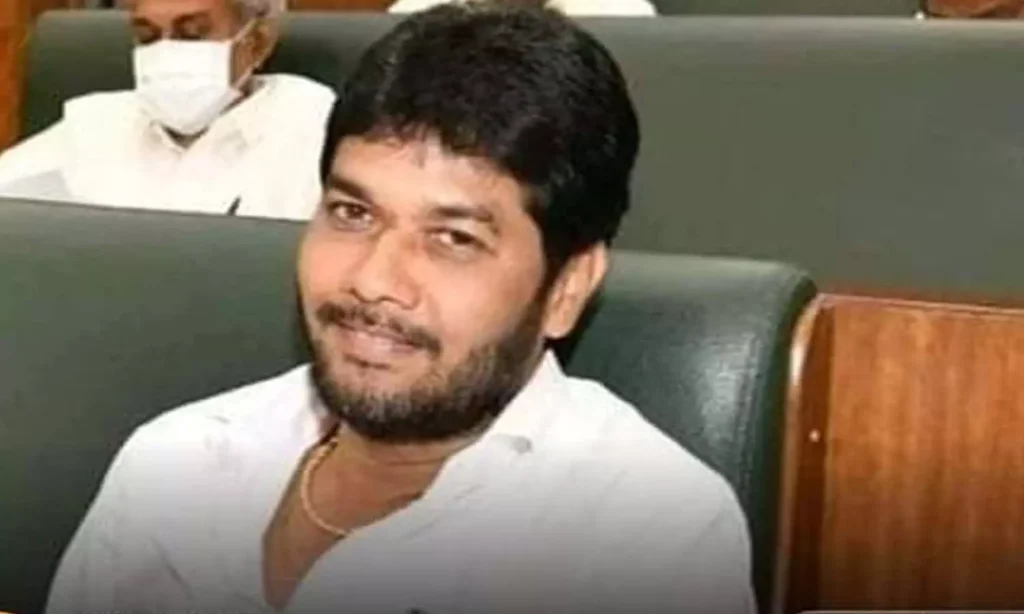 Ananta Babu: అనంతబాబుకు షాక్ కేసు రీఓపెన్ కు ఆదేశాలు