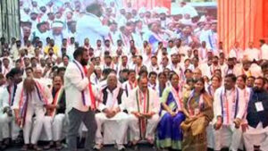 జంతర్‌మంతర్‌లో కొనసాగుతున్న బీసీ సంఘాల ధర్నా