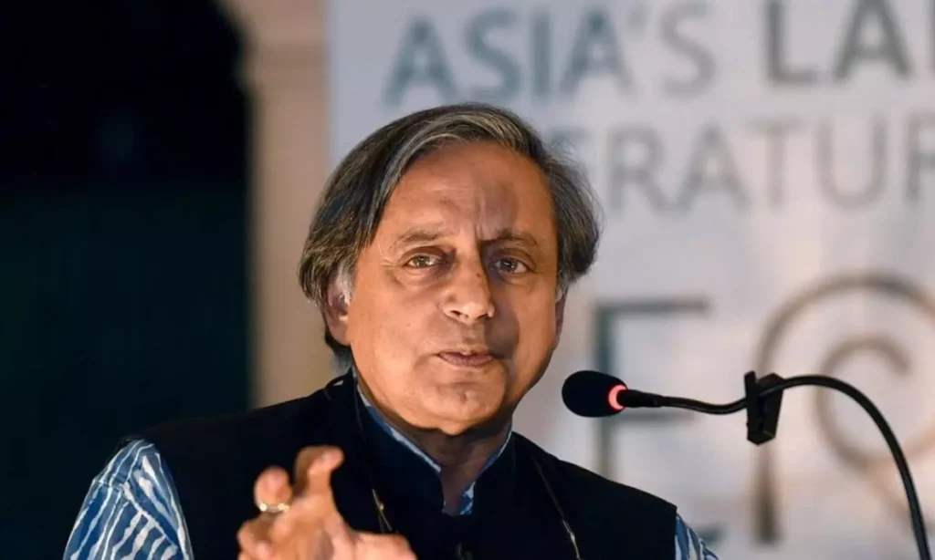 Congress Party : ప్రభుత్వానికి అనుకూలంగా శశిథరూర్ వ్యాఖ్యలు