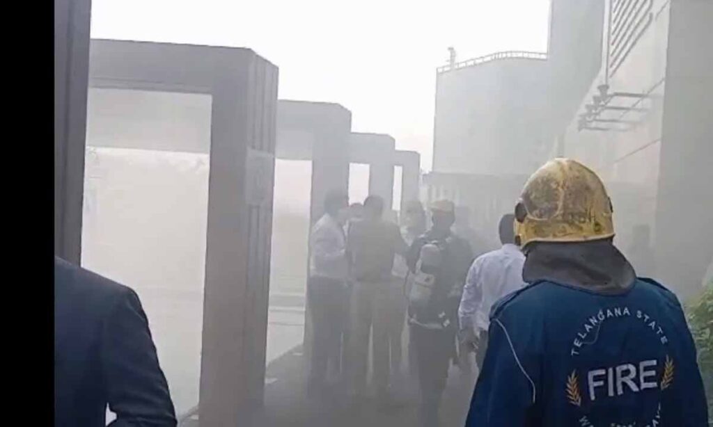 Fire Accident : పార్క్‌ హయత్‌ హోటల్‌లో అగ్ని ప్రమాదం