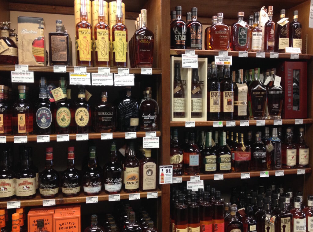 AP Liquor: ఆంధ్రప్రదేశ్‌లో లిక్కర్ షాపులపై ప్రభుత్వం కీలక నిర్ణయం