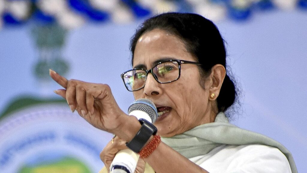 Mamata Banerjee : వక్ఫ్ చట్టం బెంగాల్‌లో లేదు : మమతా బెనర్జీ